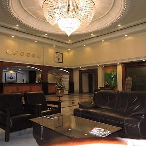 Hotel Plr Grand